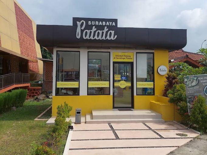 Booth Surabaya Patata di Rest Area KM 66B